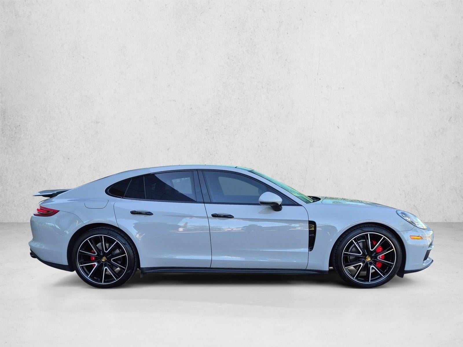 2018 Porsche Panamera RWD