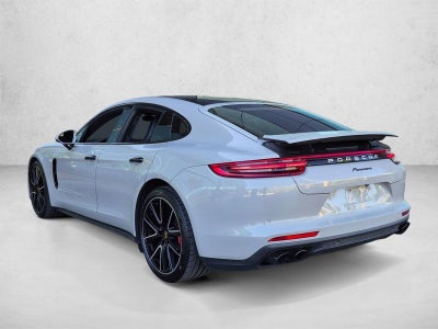 2018 Porsche Panamera RWD