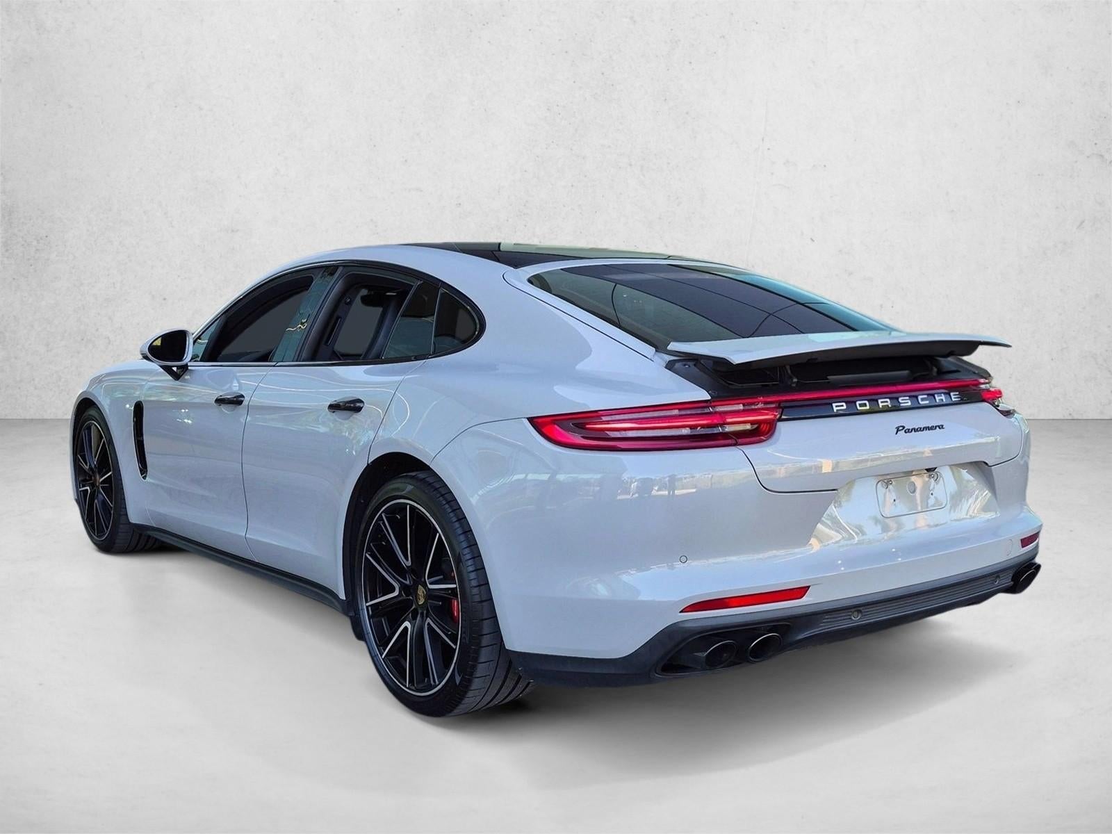 2018 Porsche Panamera RWD
