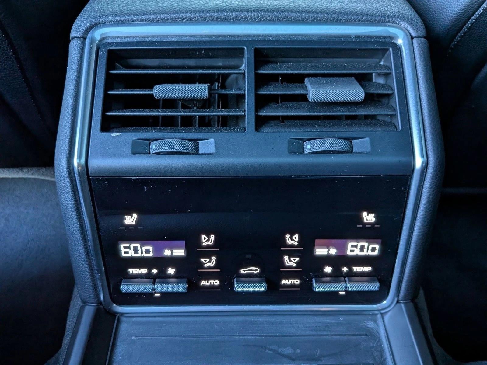 2023 Porsche Panamera 4 Platinum Edition AWD