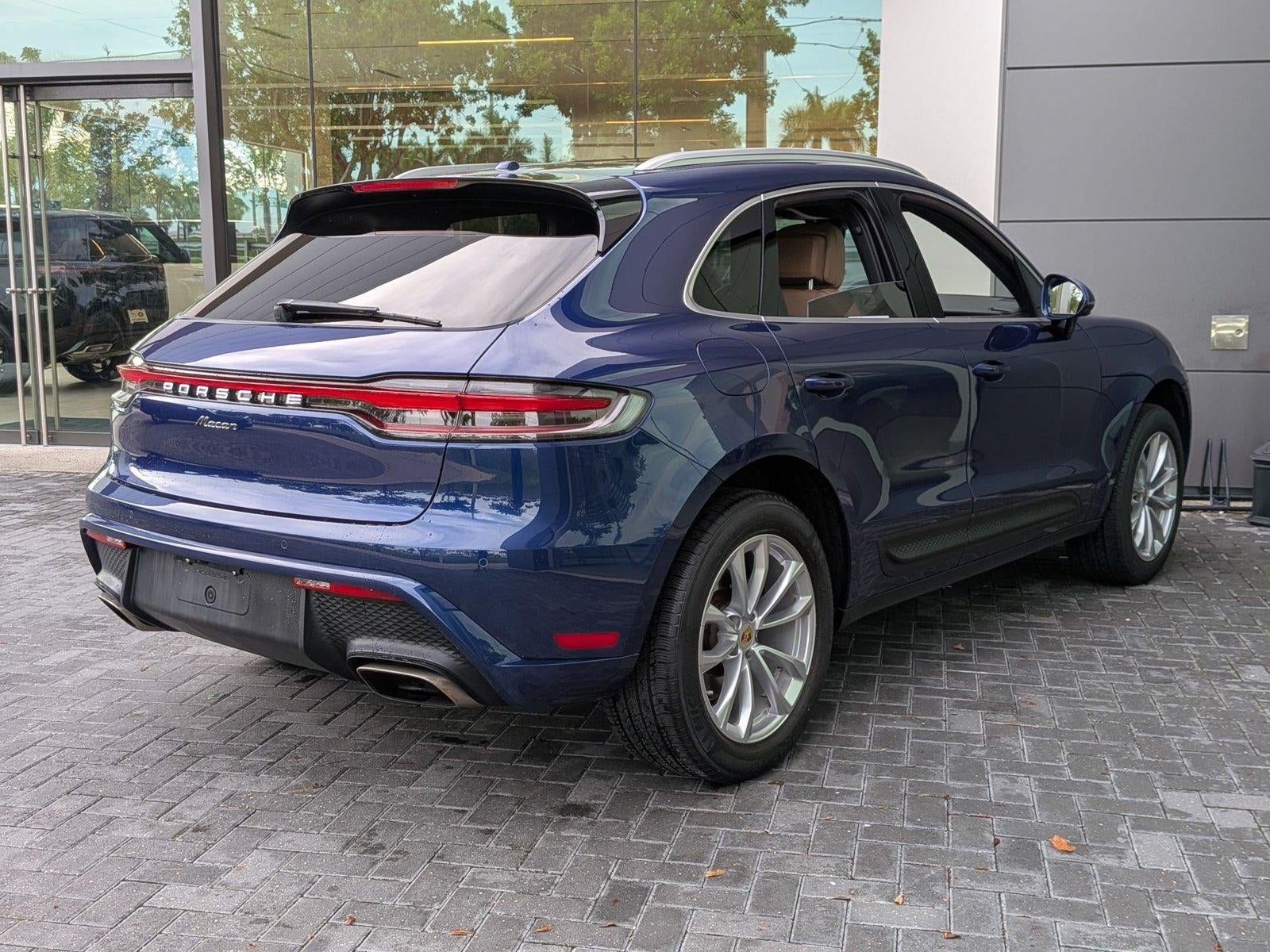 2023 Porsche Macan AWD