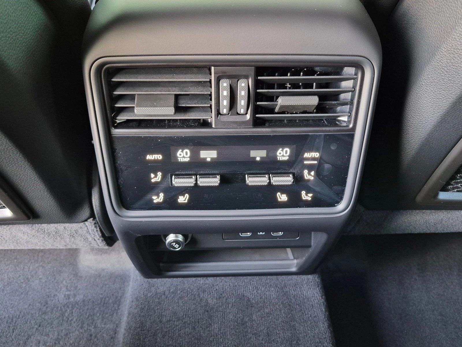 2026 Porsche Cayenne AWD