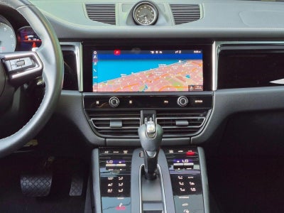 2022 Porsche Macan S AWD