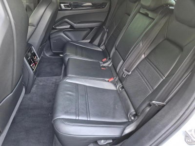 2023 Porsche Cayenne Platinum Edition Coupe AWD