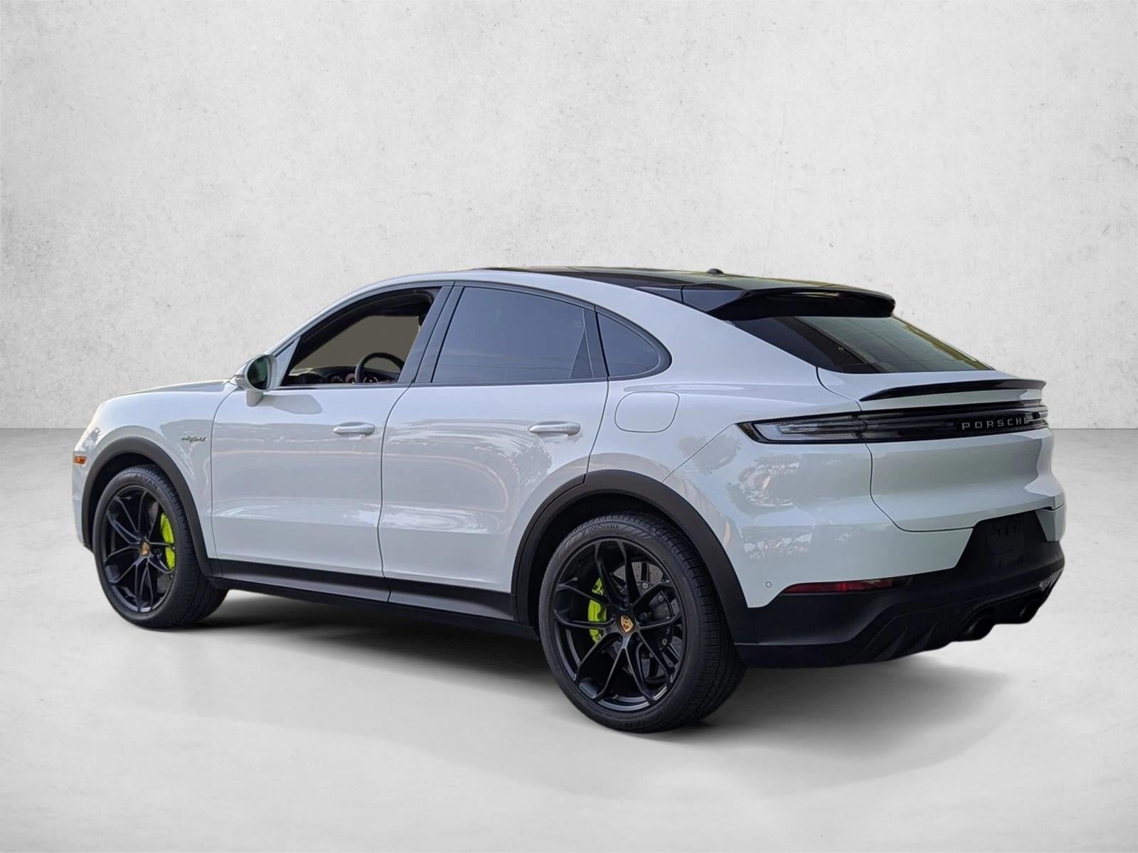 2024 Porsche Cayenne Turbo E-Hybrid Coupe AWD