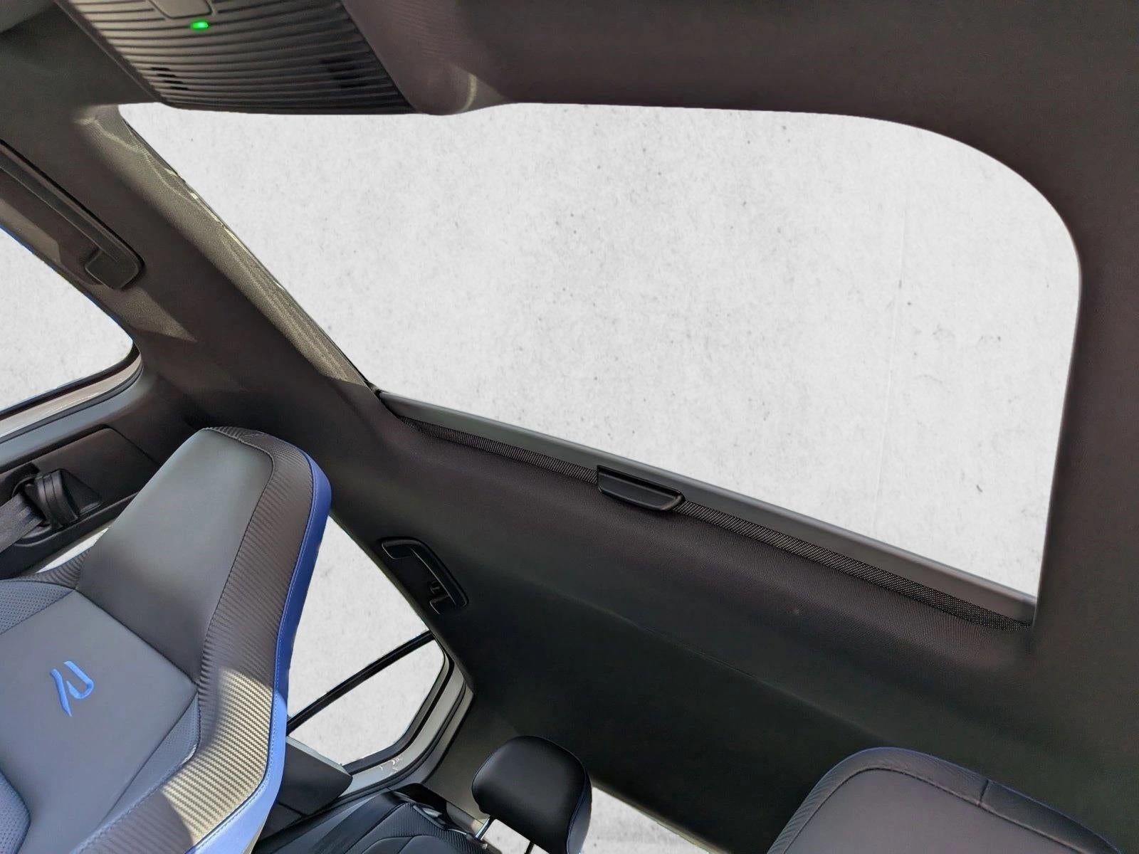 2023 Volkswagen Golf R 2.0T DSG