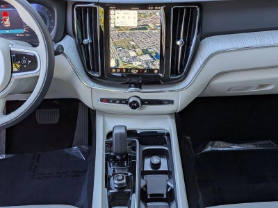 2025 Volvo XC60 B5 AWD Plus