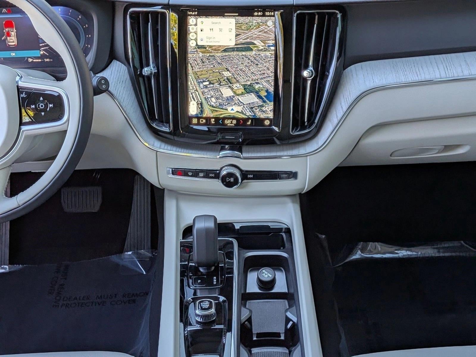 2025 Volvo XC60 B5 AWD Plus