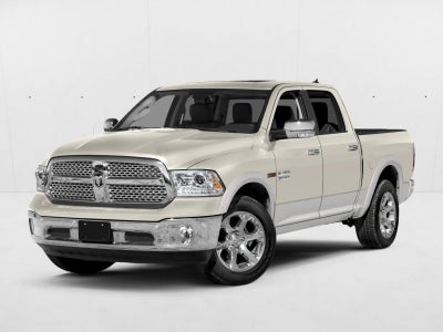 2016 RAM 1500 4WD Crew Cab 5.7 Ft Box Laramie