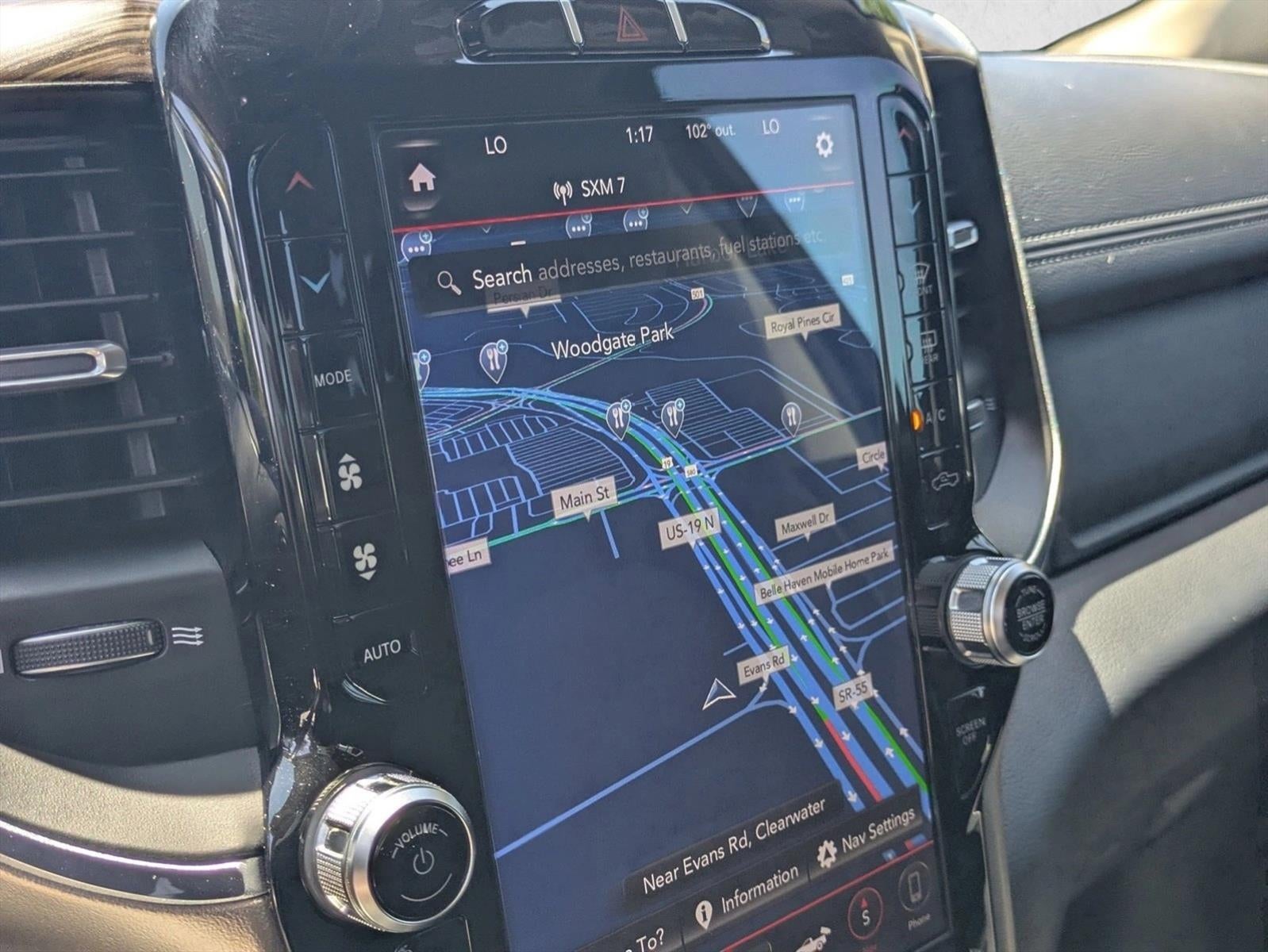 2019 RAM 1500 Laramie 4x2 Crew Cab 5'7" Box