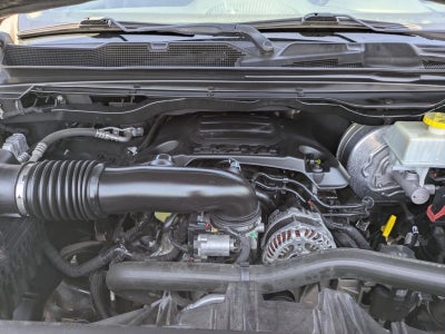 2019 RAM 1500 Laramie 4x2 Crew Cab 5'7" Box