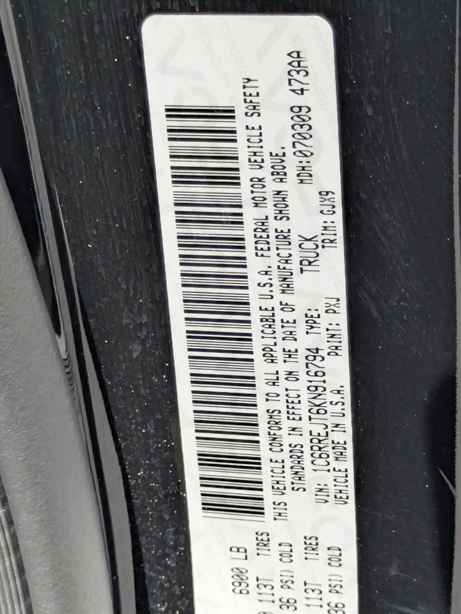 2019 RAM 1500 Laramie 4x2 Crew Cab 5'7" Box