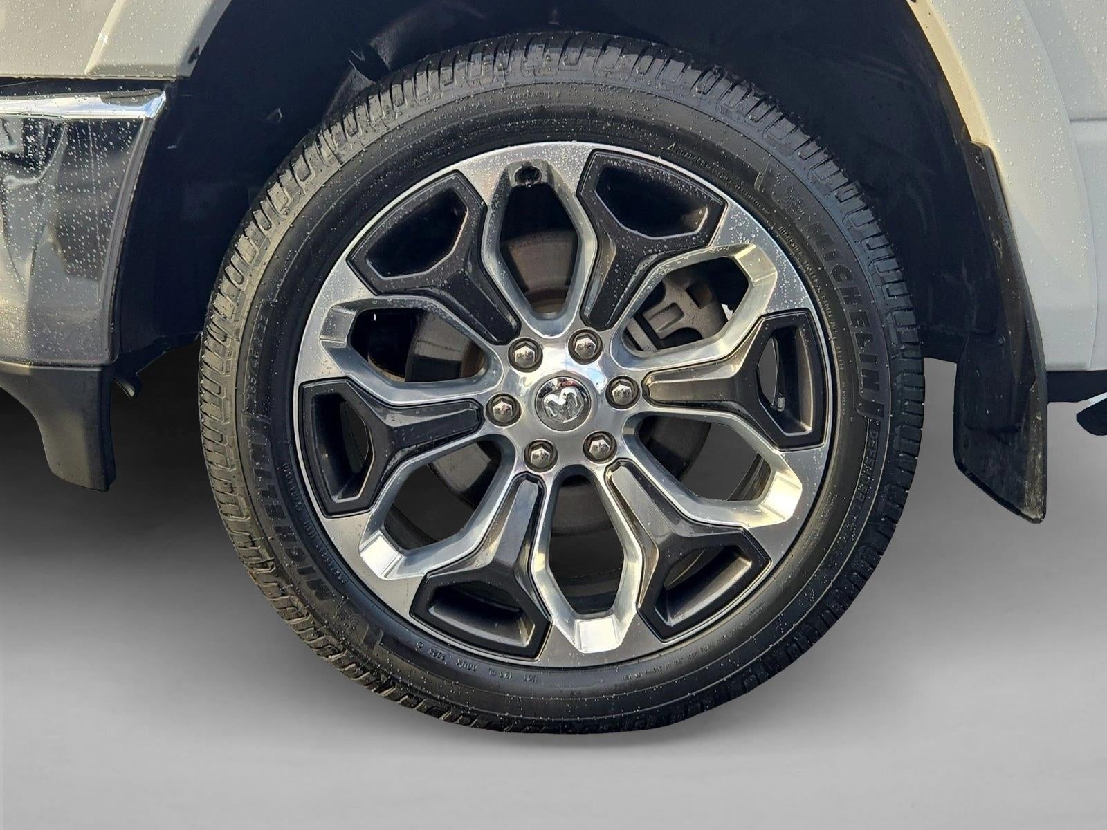 2021 RAM 1500 Limited 4x4 Crew Cab 5'7" Box