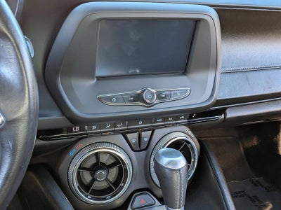 2017 Chevrolet Camaro 2dr Coupe 1LT