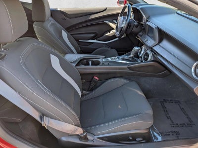 2017 Chevrolet Camaro 2dr Coupe 1LT