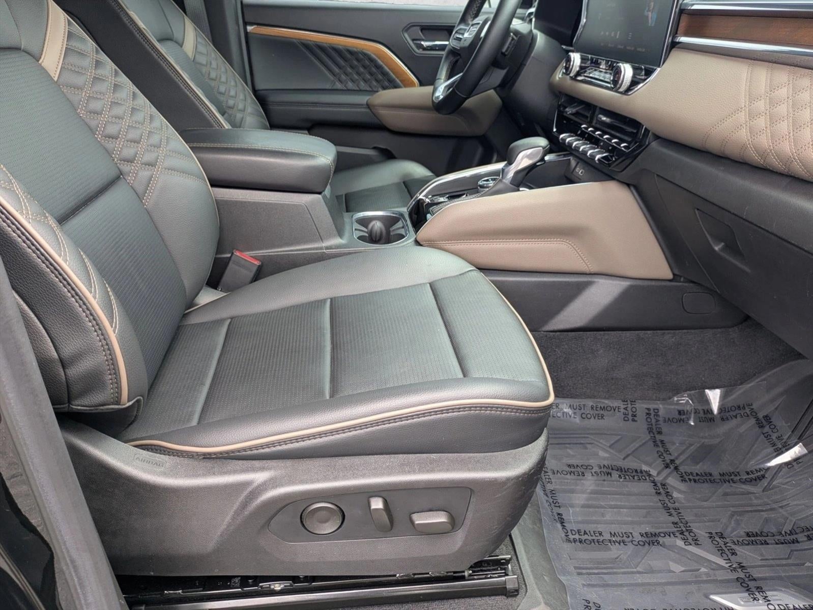 2023 GMC Canyon Crew Cab Short Box 4-Wheel Drive Denali