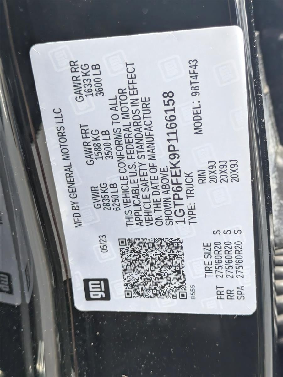 2023 GMC Canyon Crew Cab Short Box 4-Wheel Drive Denali