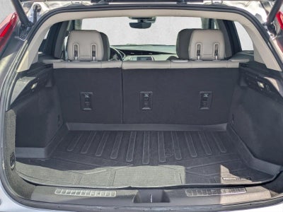 2022 Cadillac XT4 FWD 4dr Premium Luxury