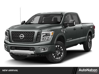 2016 Nissan Titan XD 4WD Crew Cab PRO-4X Diesel