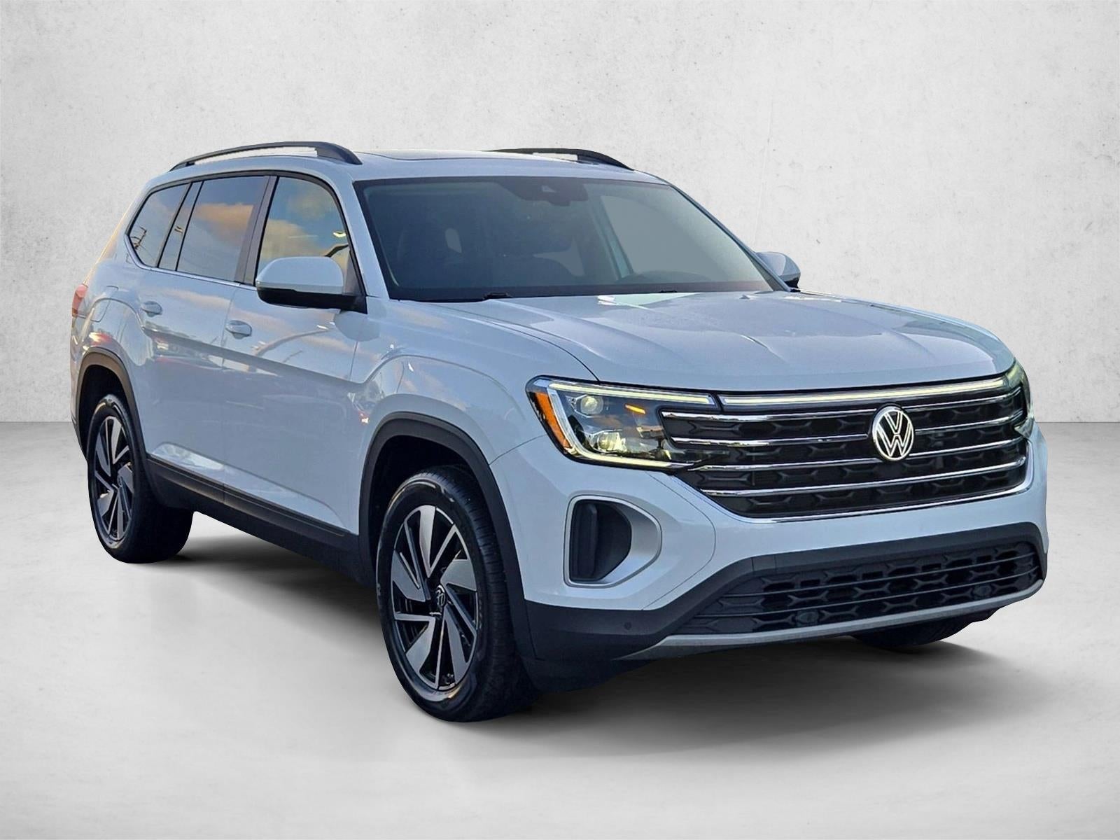 2024 Volkswagen Atlas 2.0T SE w/Technology FWD
