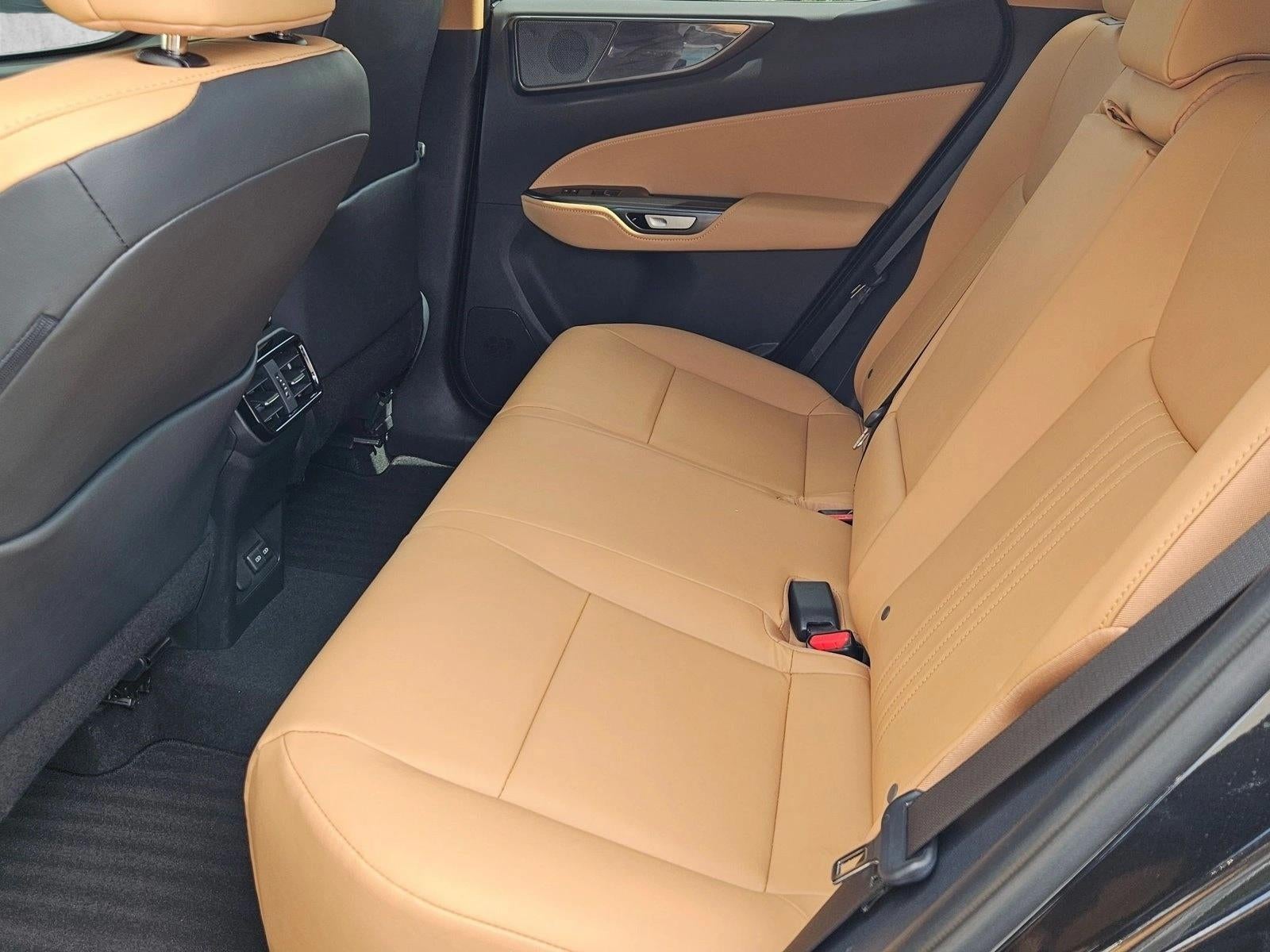 2025 Lexus NX 250 Premium FWD