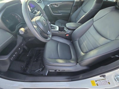 2024 Toyota RAV4 XLE Premium FWD (Natl)