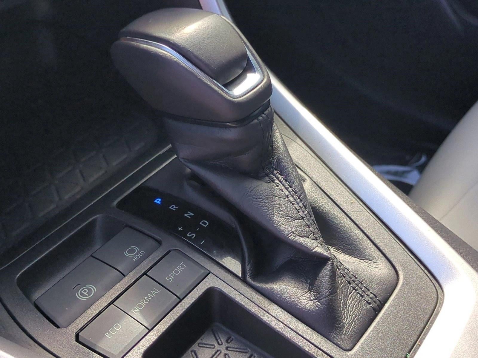 2019 Toyota RAV4 XLE Premium FWD (Natl)