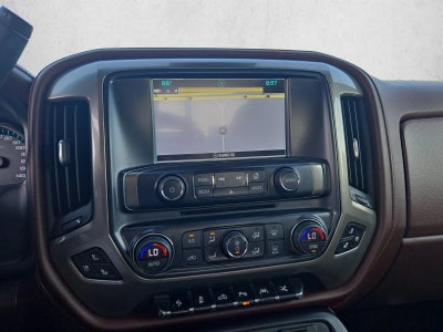 2017 Chevrolet Silverado 1500 Crew Cab Short Box 2-Wheel Drive High Country