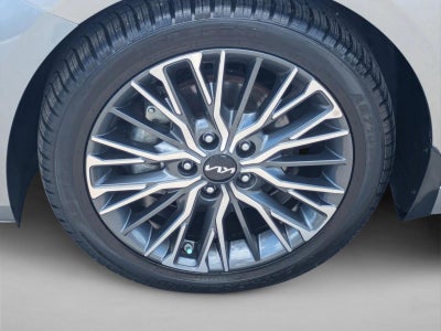2022 Kia Forte GT-Line IVT