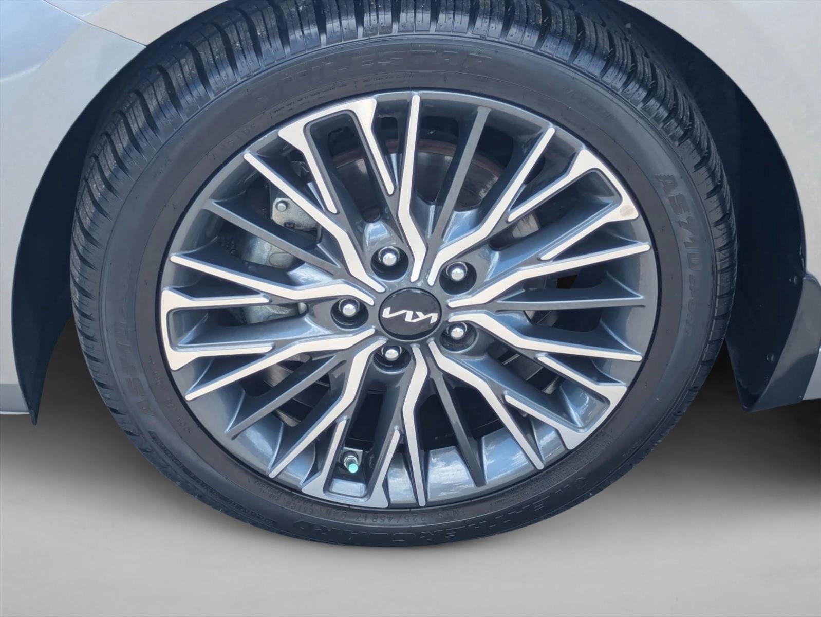 2022 Kia Forte GT-Line IVT