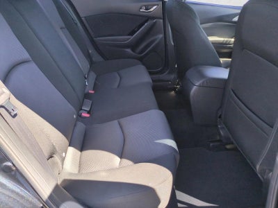 2018 Mazda Mazda3 4-Door Sport Auto