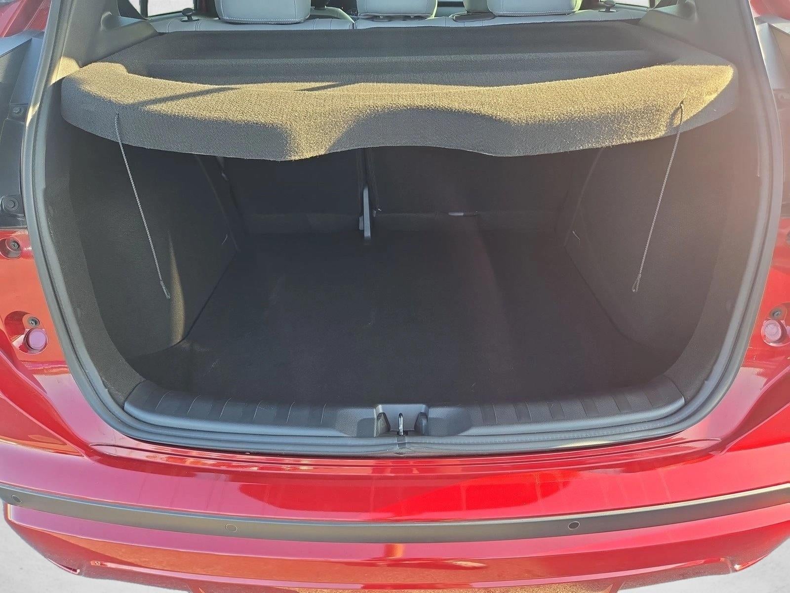 2024 Nissan Kicks SR FWD