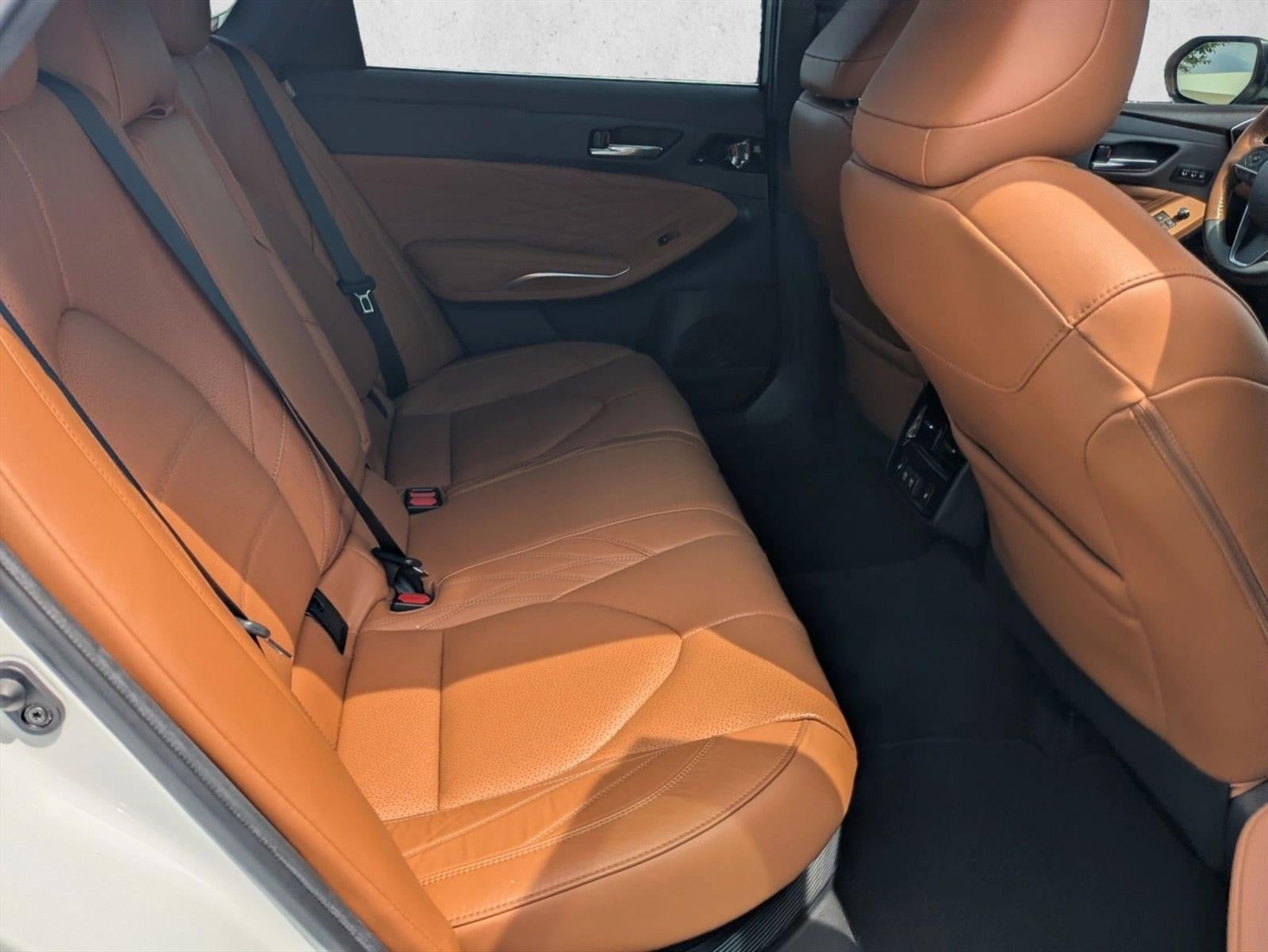 2020 Toyota Avalon Hybrid Limited (Natl)