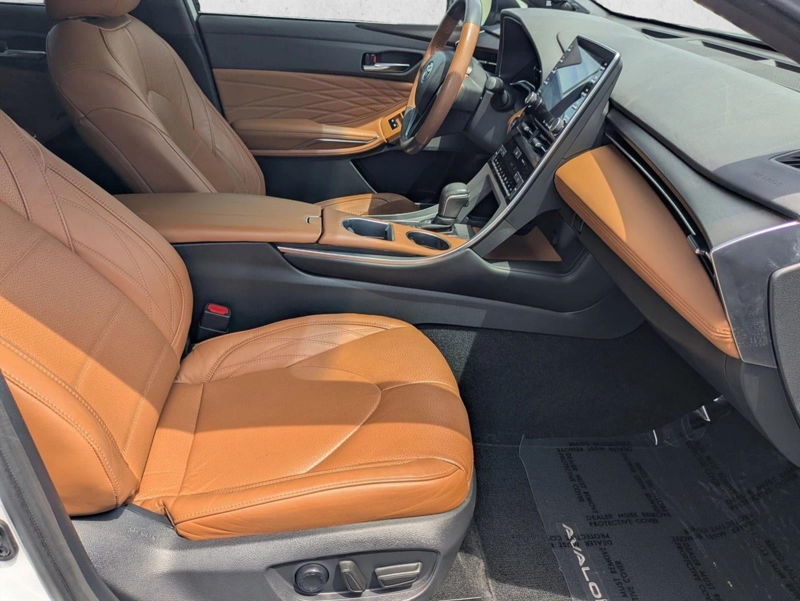 2020 Toyota Avalon Hybrid Limited (Natl)