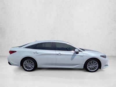 2020 Toyota Avalon Hybrid Limited (Natl)