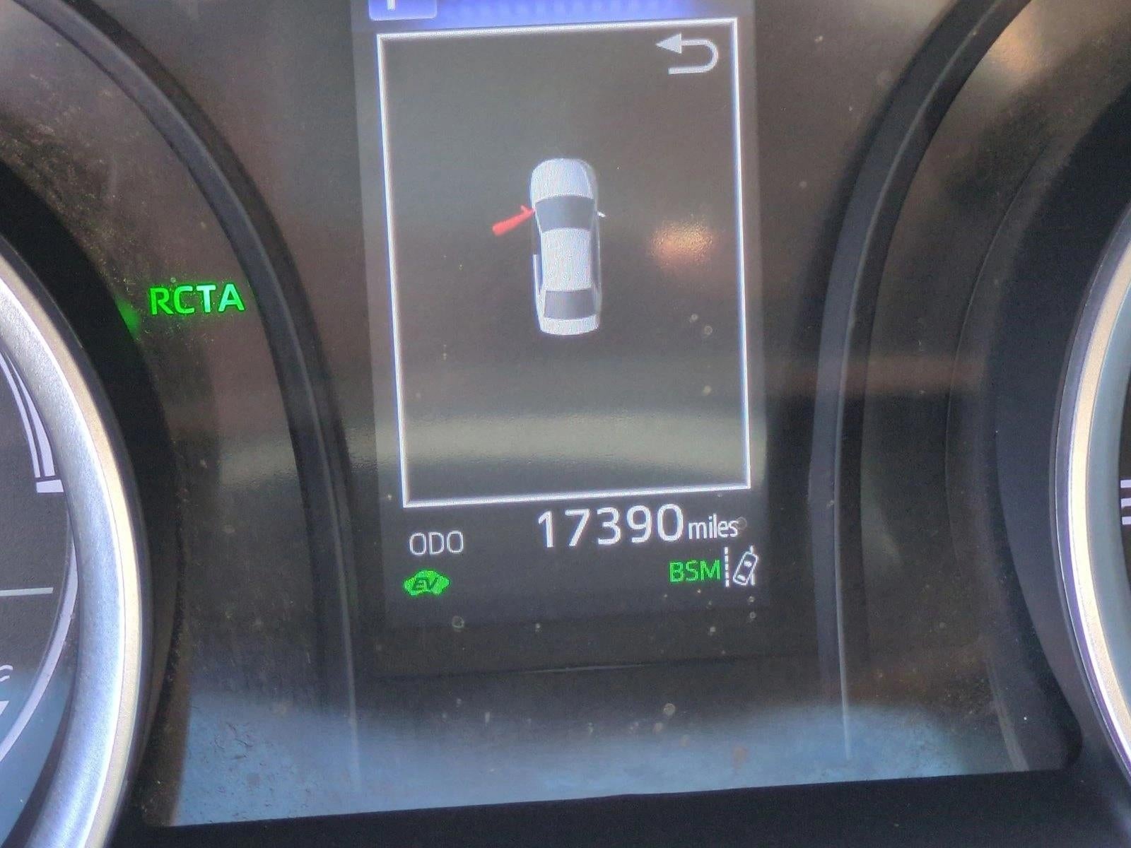 2022 Toyota Camry Hybrid LE CVT (Natl)