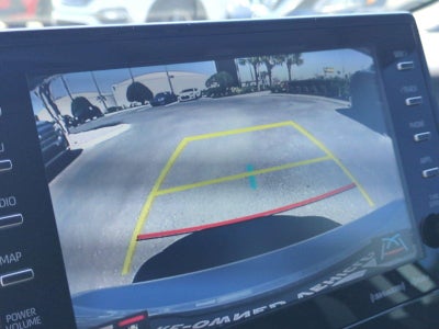 2022 Toyota Camry Hybrid LE CVT (Natl)