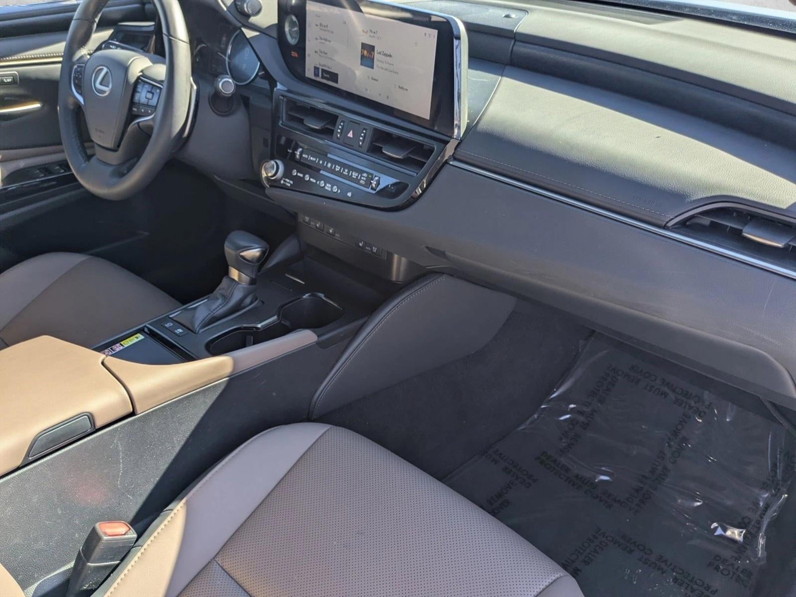 2023 Lexus ES 300h FWD