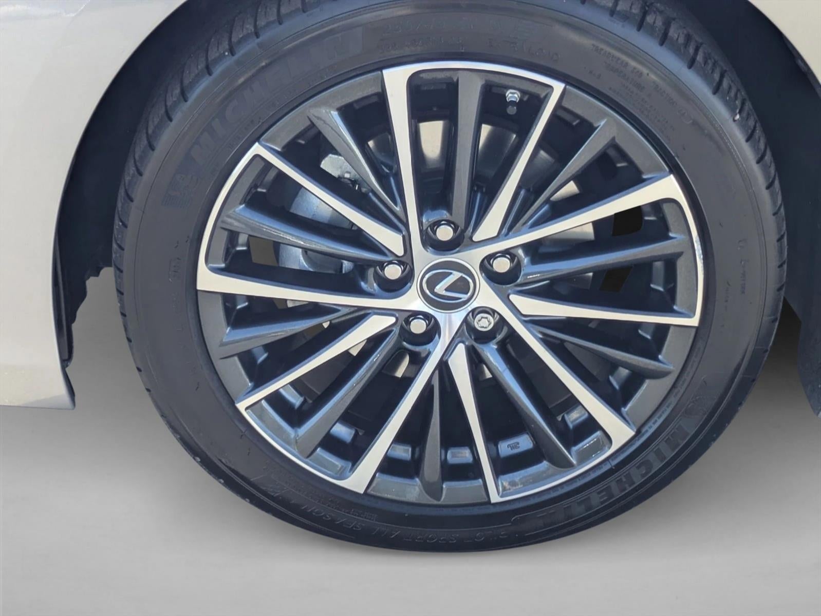 2023 Lexus ES 300h FWD