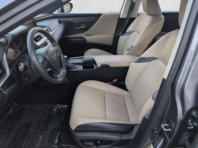 2021 Lexus ES 300h FWD