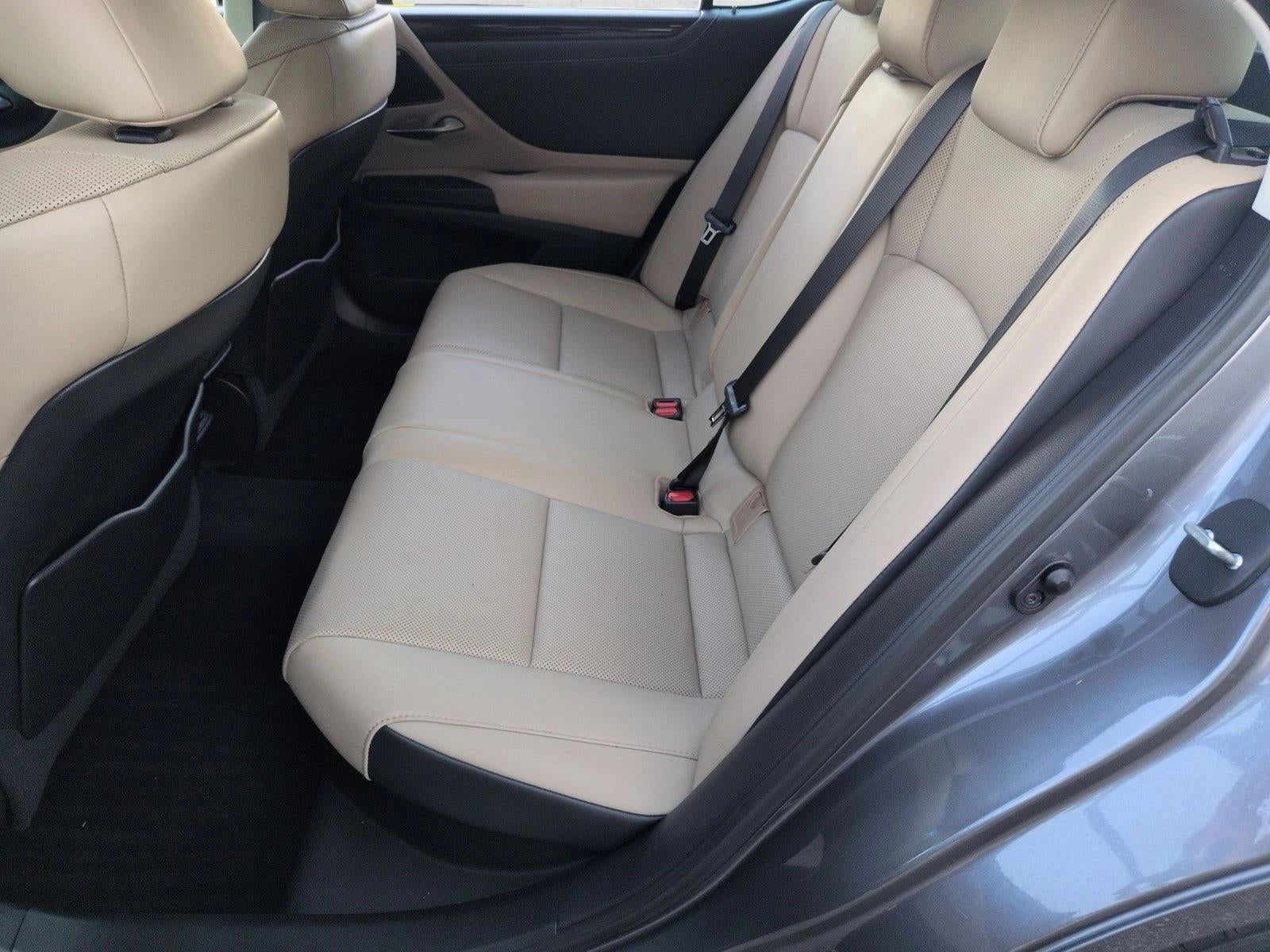 2021 Lexus ES 300h FWD