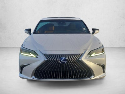 2021 Lexus ES 300h Ultra Luxury FWD