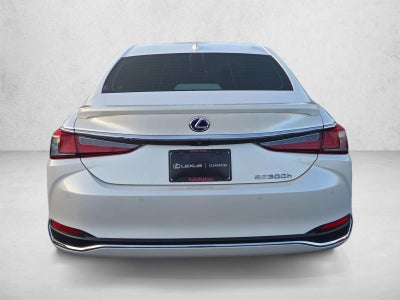2021 Lexus ES 300h Ultra Luxury FWD