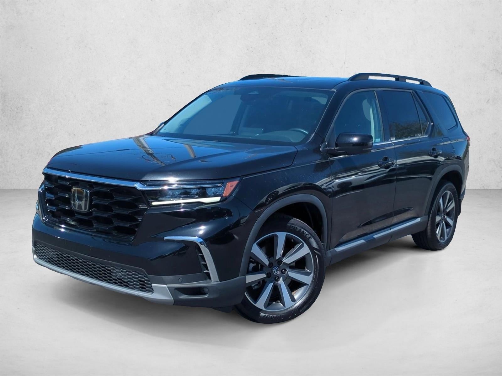 2023 Honda Pilot Touring AWD