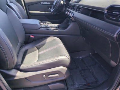 2023 Honda Pilot Touring AWD