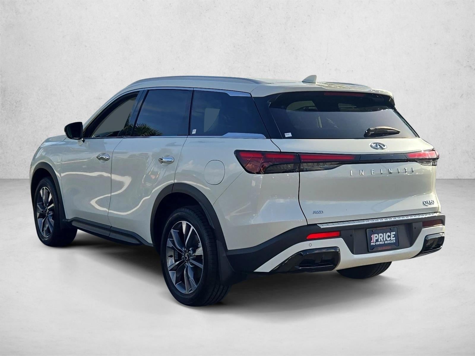 2023 INFINITI QX60 LUXE AWD