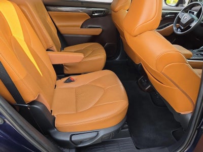 2021 Toyota Highlander Platinum FWD (Natl)
