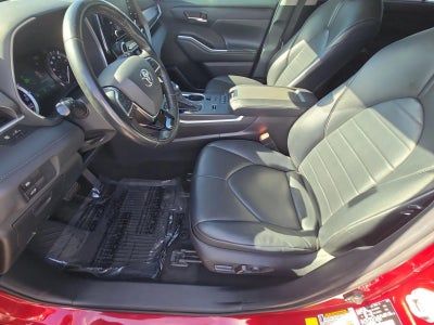 2021 Toyota Highlander XLE FWD (Natl)
