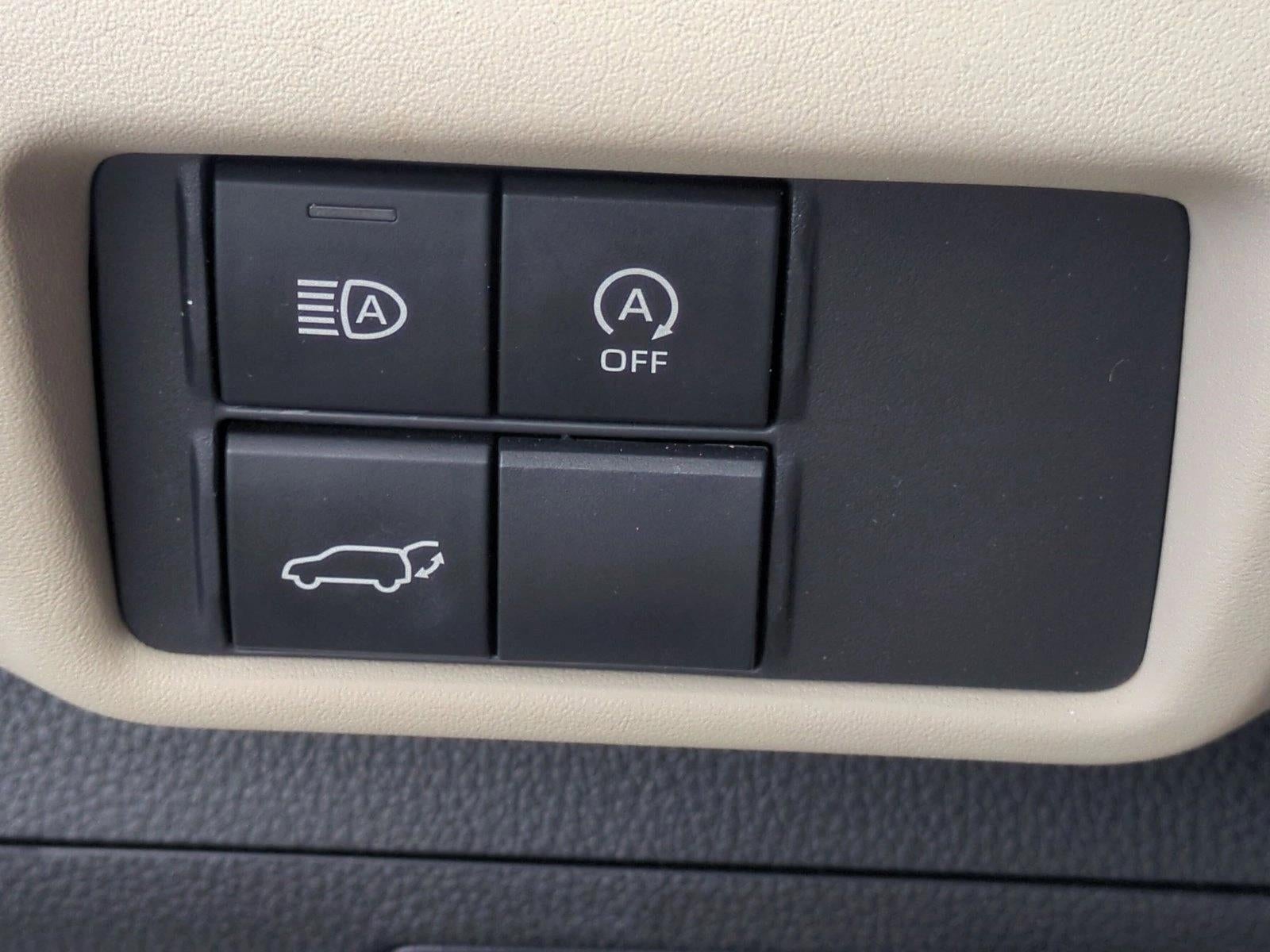 2023 Toyota Highlander XLE AWD (Natl)