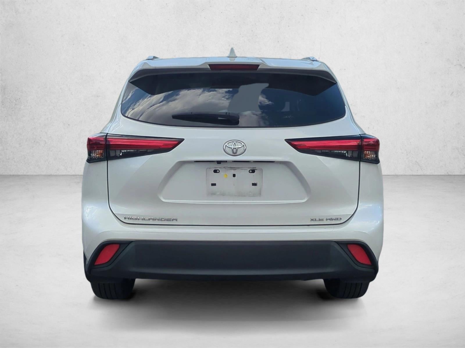 2023 Toyota Highlander XLE AWD (Natl)